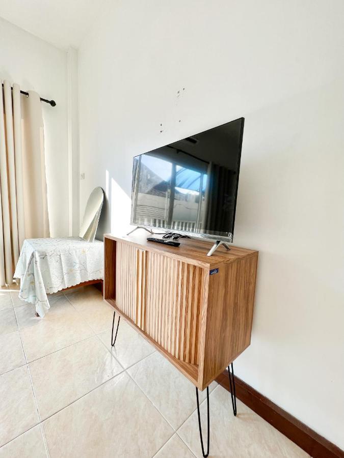 Sky&Sea Cha-Am Beach Bagian luar foto
